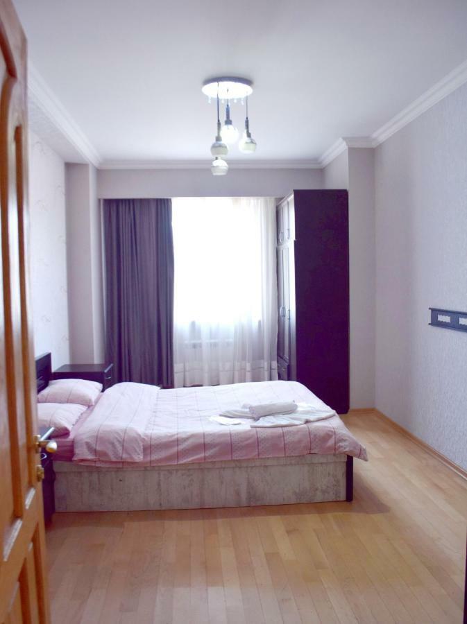 Apartamento Tbilisi Tower 3 Exterior foto